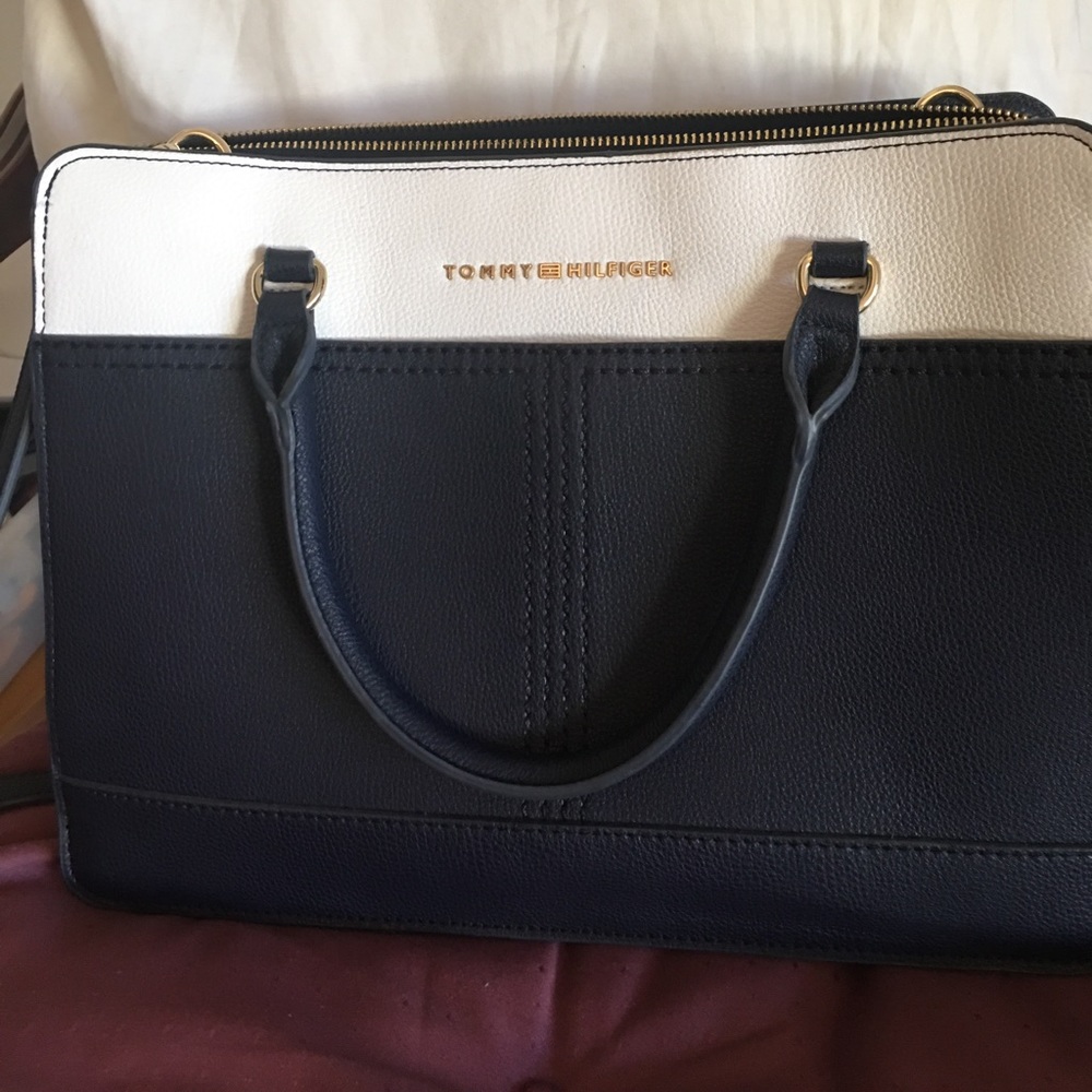Tommy purse blue white and red